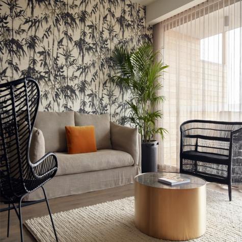 Luxury balcony apartment
 - Carmel at Sorrento