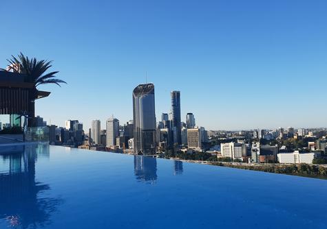 Rooftop Swimming Pool
 - Emporium Hotel South Bank