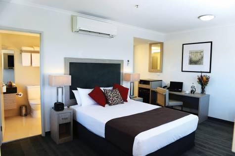 Queen Room
 - Courtyard Darwin