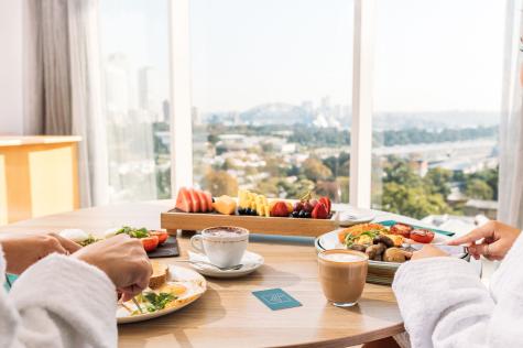 In-room breakfast with a Harbourview - Holiday Inn Potts Point Sydney