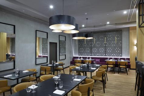 Beccaria Restaurant
 - Mercure Perth