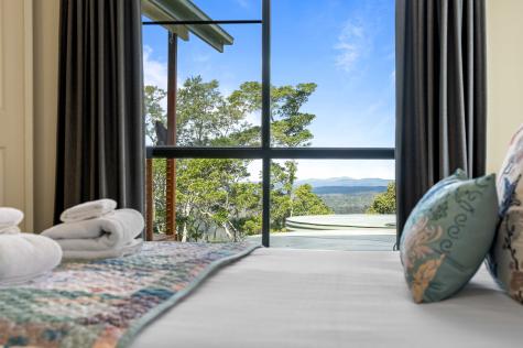 2 BEDROOM CHALET_STELLA LUNA
- Ravensbourne Escape